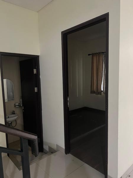 Rumah Disewakan Semi Furnished di Cluster Patio Lippo Cikarang